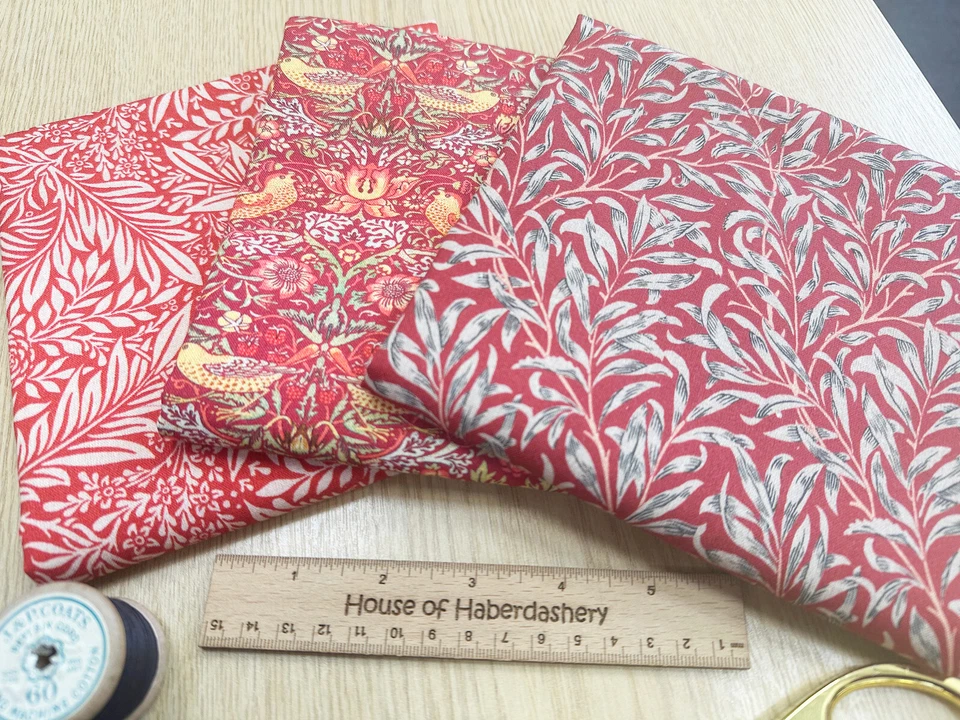 FAT QUARTER FABRIC BUNDLE - William Morris Crimson Red Floral Bird Print Fabric - Image 3 of 3