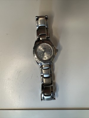 Fossil Stainless Steel WRIST FS-2525 Ladies Watch  LUMINOUS Needs Battery