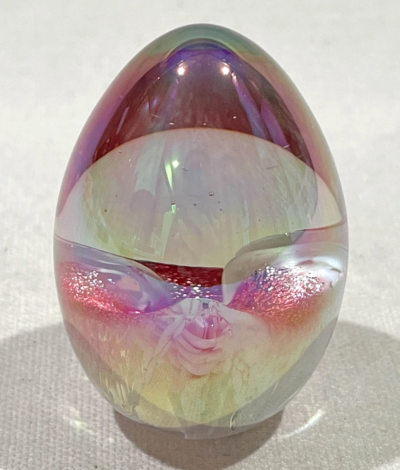 MT. MOUNT ST. HELENS GLASS Iridescent Egg Paperweight Uses Volcanic Ash 2.25" - Image 3 of 4