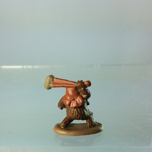 BE Star Wars EWOK Endor Micro Machines Galoob Figurine Rock Sling Endor ROTJ - Picture 3 of 3