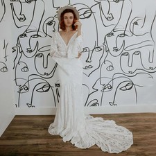 Elegant Mermaid Wedding Dresses V-Neck Long Sleeves High Slit Train Bridal Gowns