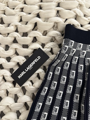 NWT  Karl Lagerfeld Paris Pleated Knit Skirt Geometric Navy White XXS - Picture 2 of 6