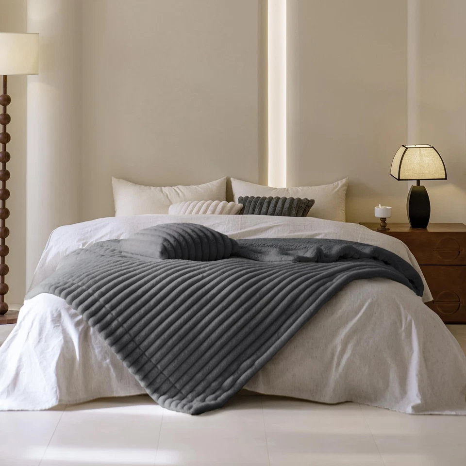 Manta para sofá o cama, manta de pelo de cordero imitación piel de conejo súper suave,... Foto 4 de 4