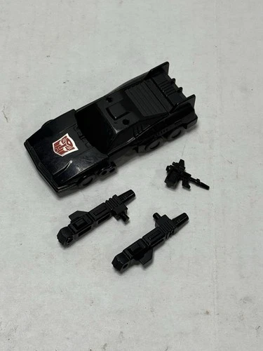 1986 G1 Transformers Scamper Figure Car w/ Right and Left Arm Accessories Gun
