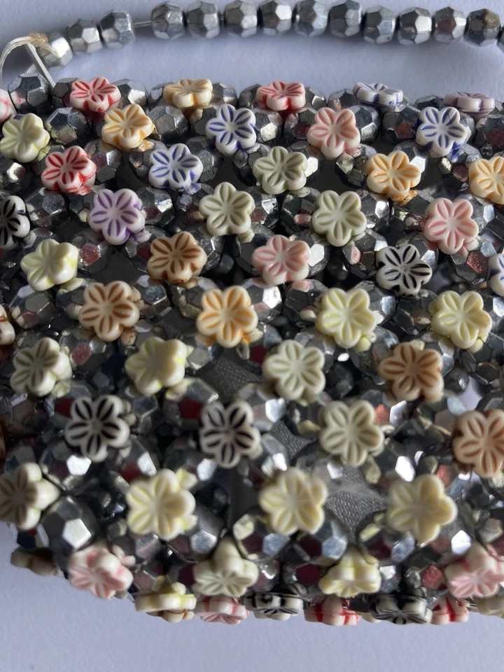 Tiny Beaded Mini Purse Purchased In China 2002 Zipper Top. Toy Or Accessory. - Image 2 of 4