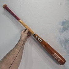 Tasba Grays Pro Maple Baseball Bat Wooden D-Bat 32 inches Brown Natural USA GUC