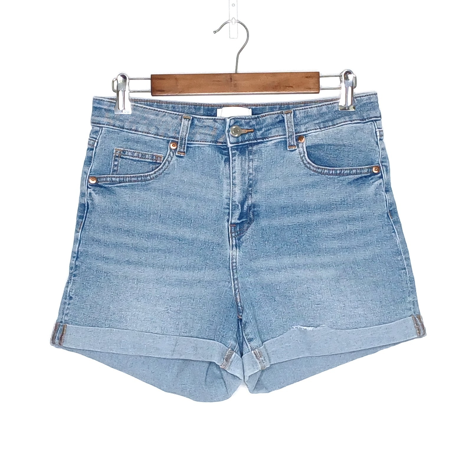 H&M womens high rise mom shorts size 10 stretch light wash blue cuffed denim