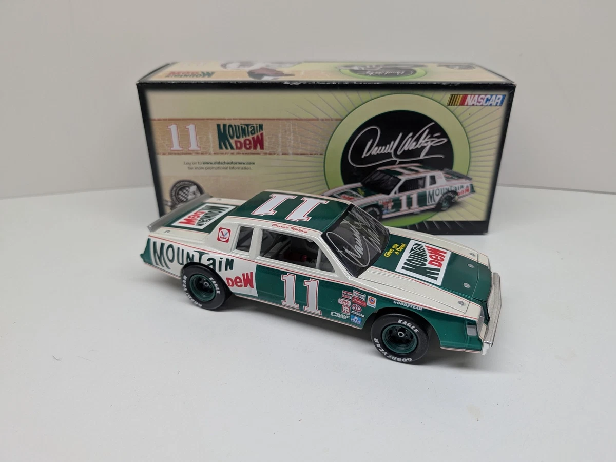 Darrell Waltrip Buick 1:24 Diecast Racing Cars for sale | eBay