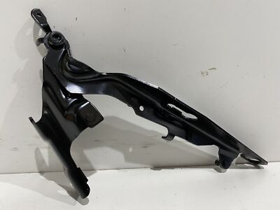 VOLVO XC60 31385814 Motorhaubenscharnier vorne links 2.00 Petrol 162kw 20515483