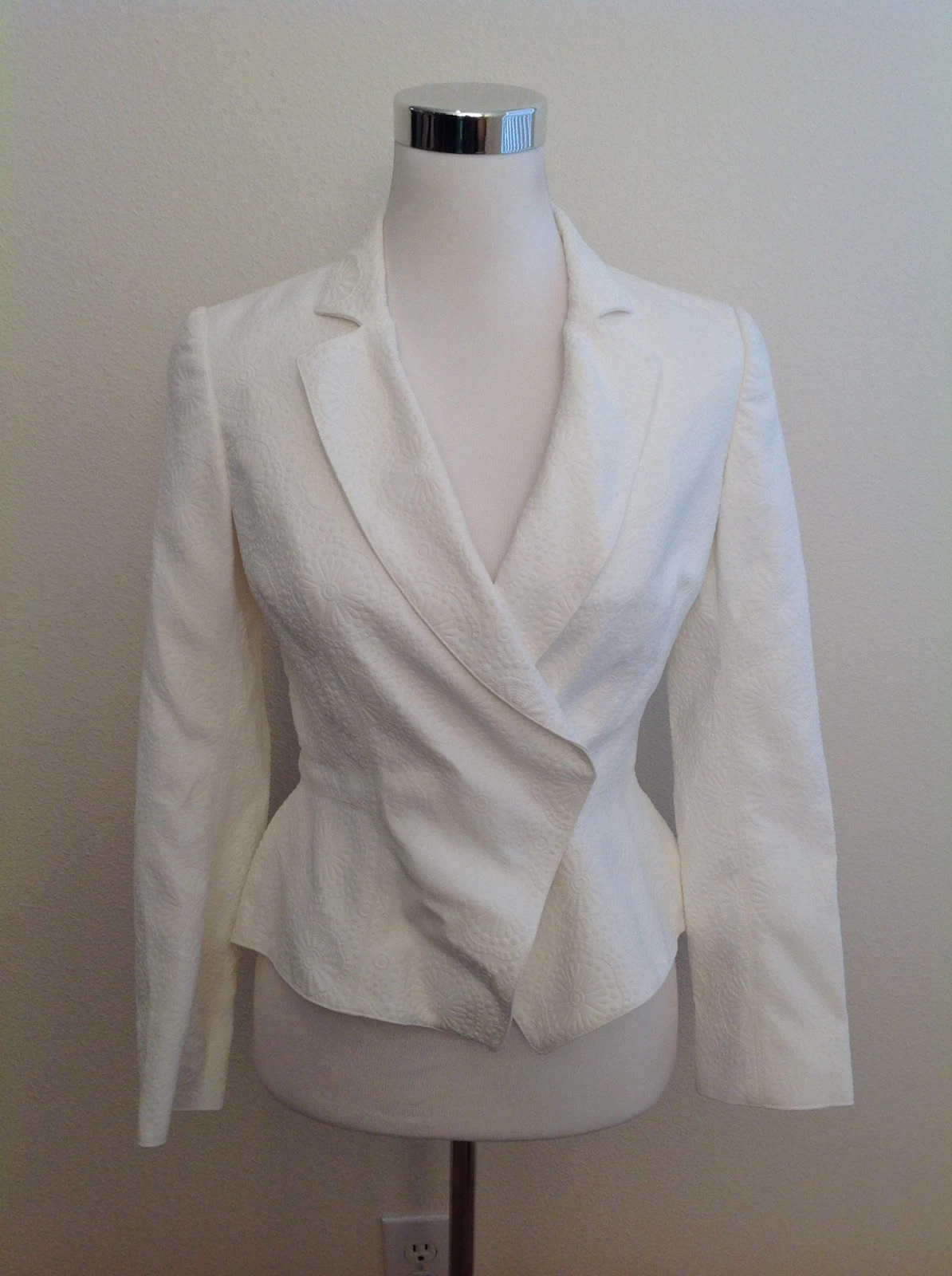 Giacca Alexander McQueen 40 bianca stampa peplo donna collo ala italiana