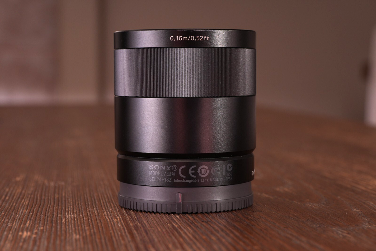 【美品】Sonnar T＊ E 24mm F1.8 ZA｜SEL24F18Z Sony Sonnar T* E 24mm F1.8 ZA Lens | SEL24F18Z Japan