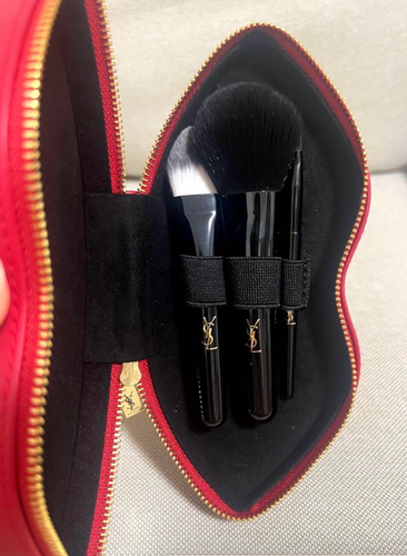 Yves Saint Laurent Makeup 3 Brush Set Red Pouch - Picture 3 of 3