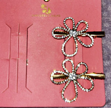 Sincerely Jules 2-Pack Gold Tone Clear Rhinestone Flower Hair Clip Set