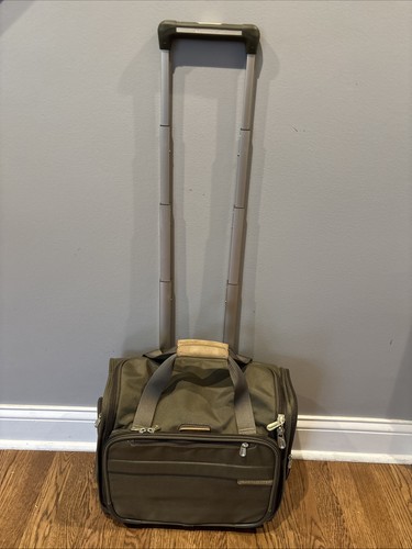 Briggs & Riley U116-7 Baseline 2 Wheeled Rolling Cabin Bag Olive Green Carry On