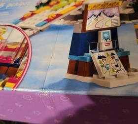 LEGO 41324 Friends Snow Resort Ski Lift SEALED RETIRED