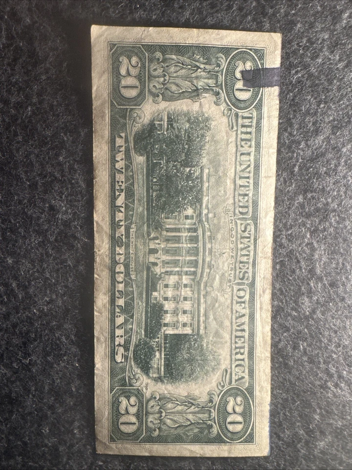 Винтажная звездчатая банкнота номиналом 20 долларов 1977 с низким серийным номером - Изображение 2 из 2