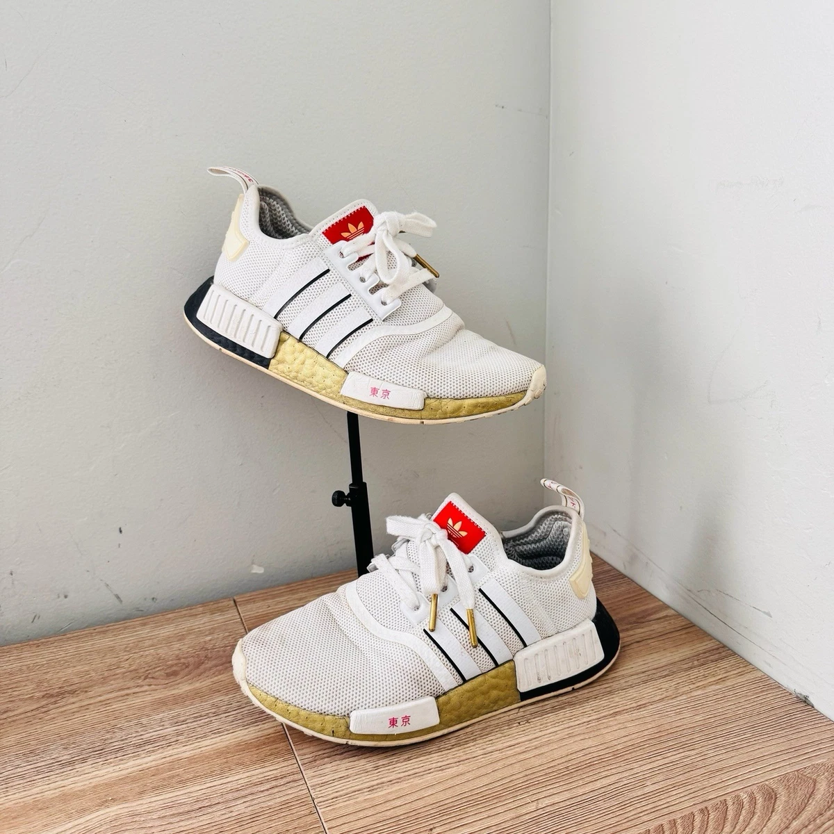 adidas gazelle silver green womens adidas Originals Men NMD R1 Boost Red GY6056 (Solestop.com) 8