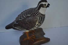 Estatuilla de codorniz de madera escultura de pájaro pintada a mano