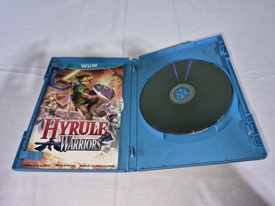Hyrule Warriors (Wii U, 2014) CIB - Image 4 of 4