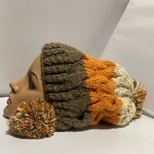 Womens Cozy Pom-Pom Knit Hat