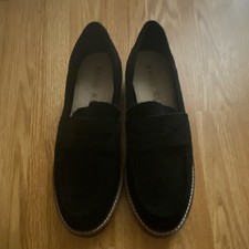 Anne Klein