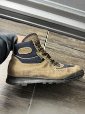 Vintage VASQUE Gore-Tex Skywalk Hiking Boots Men 10.5 Waterproof Italy