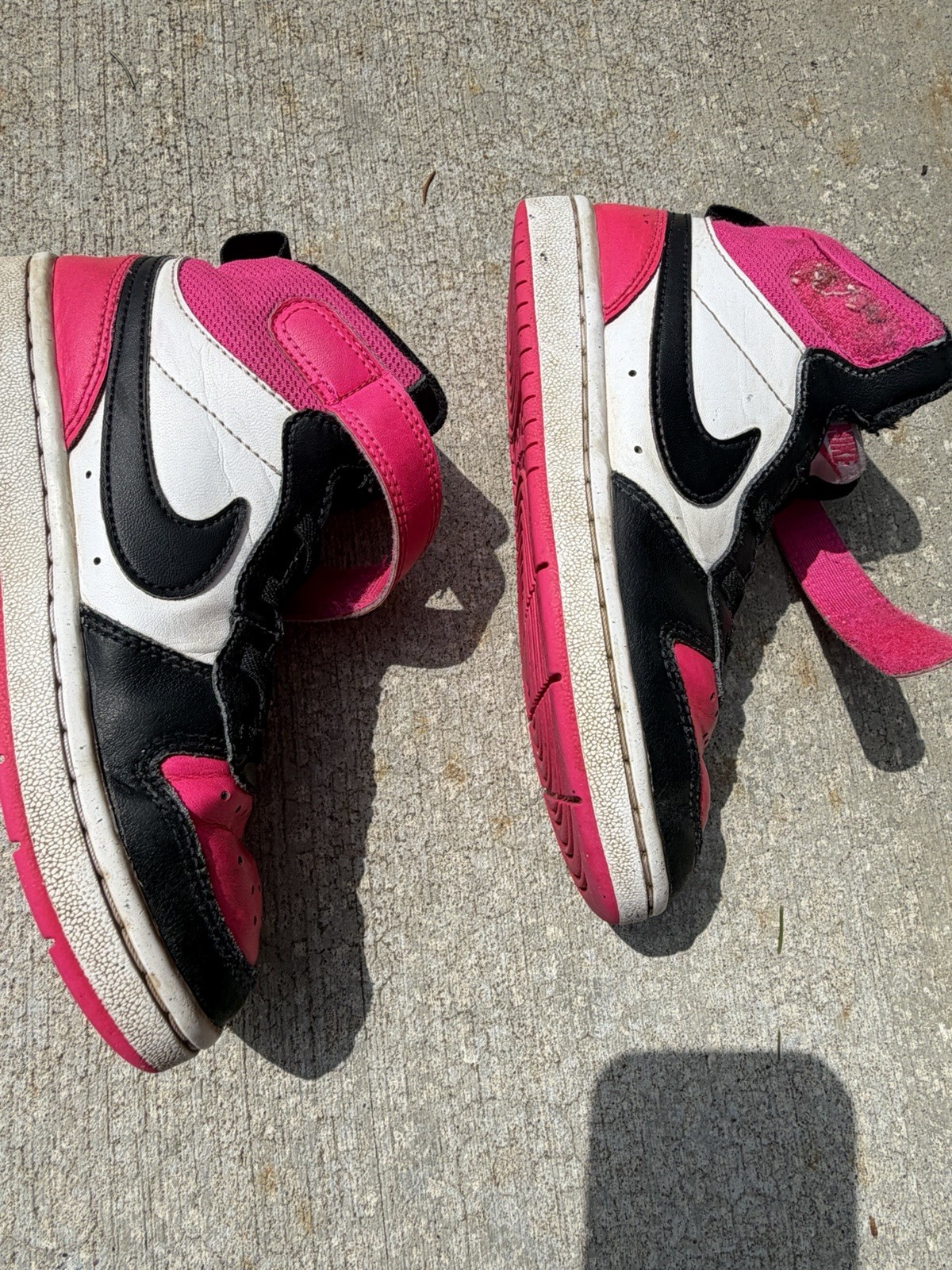 Nike Court Borough Mid 2 Kids 13C Hot Pink Black White High Top Sneakers Sporty
