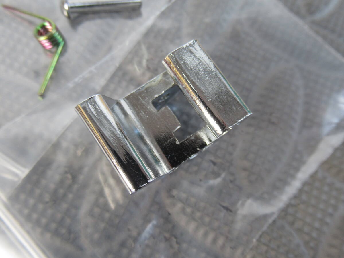 Kawasaki Z1 Z2 750RS Genuine Tank Cap Lock Pin Set 51063-002 NOS