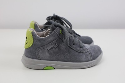 Neue Halbschuhe von Superfit Gr. 21 Lillo Weite SII schmal Sneaker grau