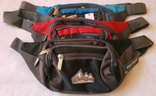 Große Bauchtasche mit 4 Fächer für Sport und Freizeit oder als Leckerlitasche 