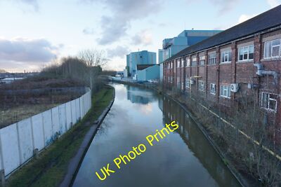 Photo 12x8 Trent & Mersey Canal Northwich Passing through an area famed fo c2015