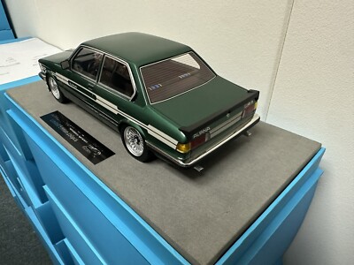 LS Collectibles 1:18 Scale Resin Model Car - LS020D BMW 323