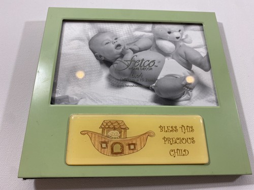 FETCO Home Decor 6 x 4” Bless This Child Frame, Preowned. W/ Box. - Picture 2 of 7