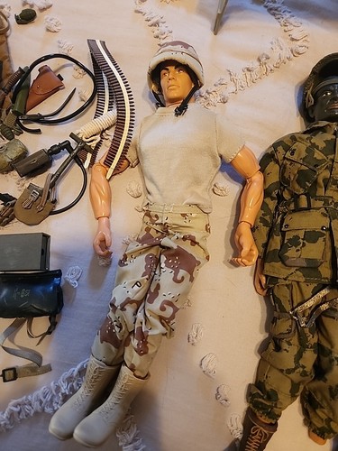 The Ultimate Soldier 82nd Airborne Division Pathfinder WITH GI JOES ACCESSORIES - Picture 12 of 13