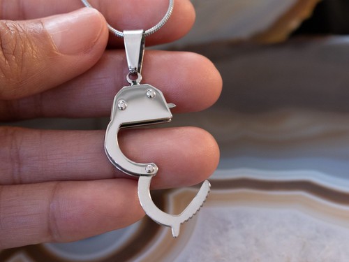 Handschellen Kettenanhänger Edelstahl Anhänger Damen Herren Schmuck BDSM Silber - Bild 5 von 12