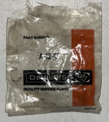 Devilbiss A-42 K5 Paint  Spray Gun Trigger Stud & Screw Lot of  2 New Open Bag