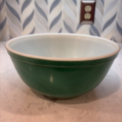 Pyrex Vintage 403 Primary Green Mixing Serving Bowl 