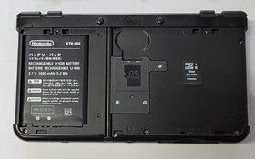 Nintendo 3DS Super Mario Black Edition w/ Charge Cord, SD Card & Stylus  KTR-001