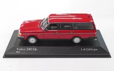1/43 Volvo 240 GL 1986 Red Diecast Model with Display Base 400171411
