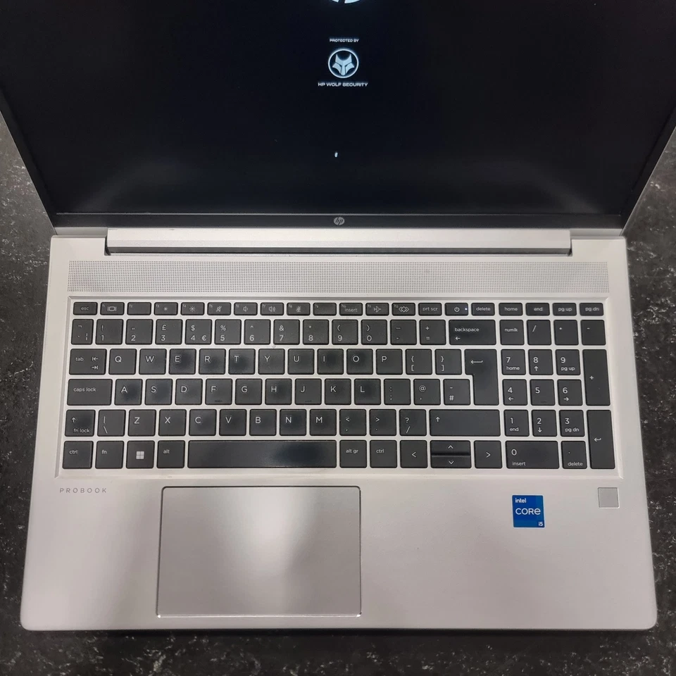 HP ProBook 450 G9 15.6" Core i5-1235U 12GB Ram 256GB FHD Windows 11 Pro Laptop - Image 3 of 4