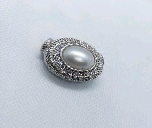 Judith Ripka Sterling Silver 925 Pearl Magnet Enhancer Pendant - Picture 4 of 13