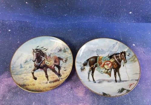 Set 2 piatti da collezione Danbury Mint WAR PONYES OF THE PLAINS di Perillo - Foto 2 di 7
