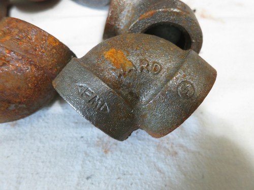 1" NPT elbows NEW lot of 24 BLK CI 90 cast iron sprinkler USA Ward 1x1 - Picture 2 of 8