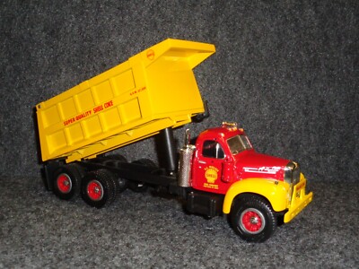 First Gear SHELL 1960 Model B-61 MACK Dump Truck EJ WALLACE 19