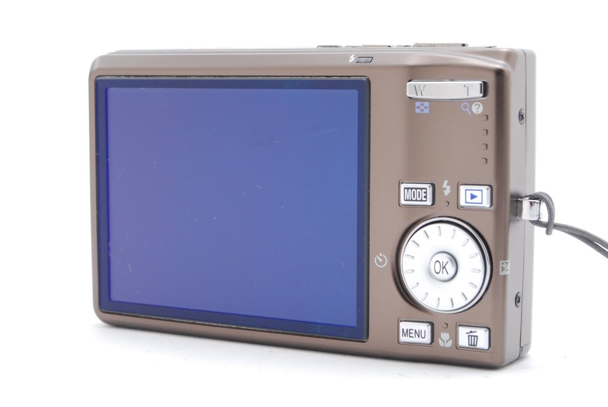 READ[Near MINT]Nikon COOLPIX S700 12.1MP Digital Camera