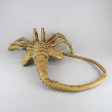 Facehugger Alien Life Size Replica by NECA