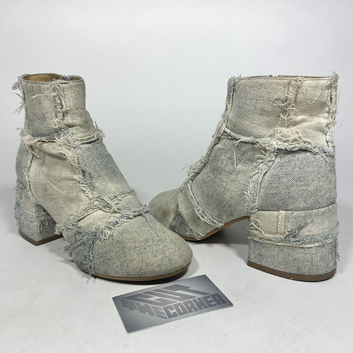 その他 MM6 Maison Margiela S52DT0045 M35256 MM6 Maison Margiela Distressed Light Denim Patchwork Ankle