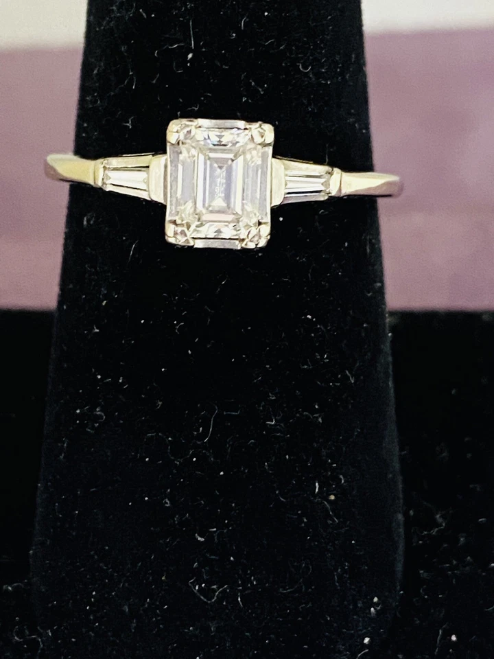 14kt White Gold Emerald Cut .49 CTW VVS2 Diamond Ring   Size 8.5  996155-1 - Image 2 of 4