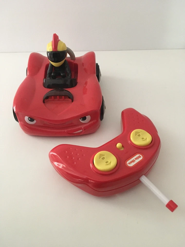 Little Tikes Remote Control Wheelz Race Cars Bumper Cars Set Of 2 - Image 2 of 4