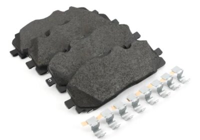 NEW AUDI A4 B9 FRONT BRAKE PADS 8W0698151BD GENUINE